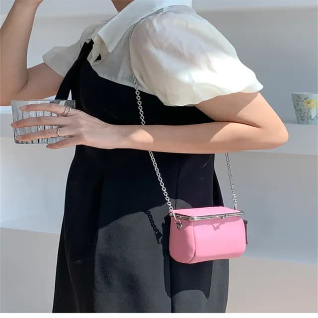 【MoonDy】情人節禮物 包包女 鏈條包包 口金包 小廢包 韓版包包 女包 新款 斜挎包 小眾包包 單肩包 口紅包
