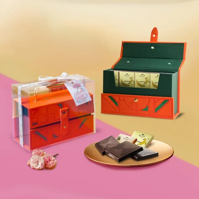 【Diva Life】綻放馨意 比利時巧克力片32入手提盒