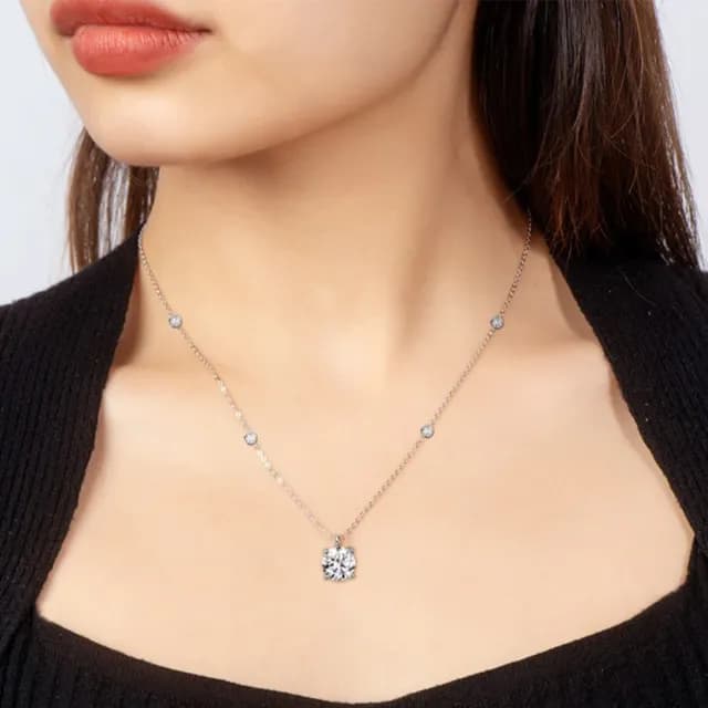【MoonDy】項鍊 莫桑石項鍊 鋯石項鍊 銀飾 飾品 s925純銀 鎖骨鏈 滿天星點 吊墜 兩克拉 首飾 女