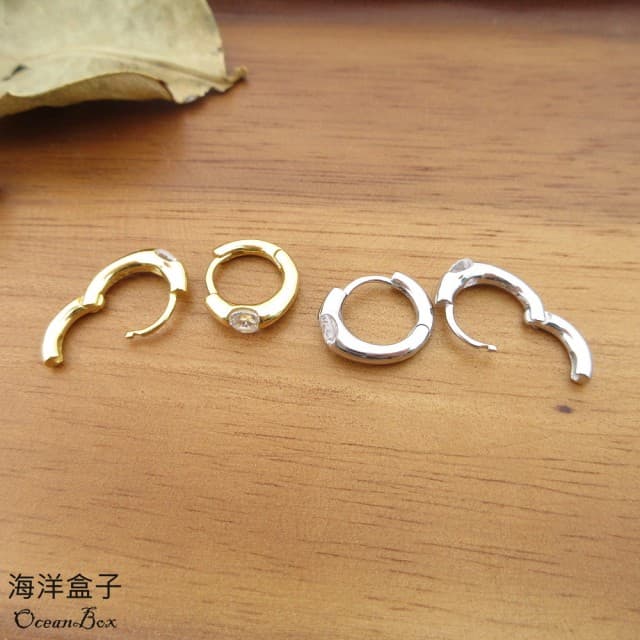 【海洋盒子】經典簡約亮面金色.白金單鑽針式925純銀易扣耳環(外鍍專櫃級正白K.精緻鍍金.圈圈耳