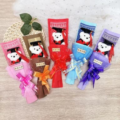 【六分埔禮品】學士帽畢業小熊花束-多色任選(擺飾畢業禮物畢業典禮小熊娃娃畢業熊)