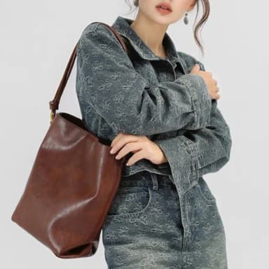 【LEESA】母親節禮物 側背包\斜背包\復古包\托特包\腋下包\通勤包\女包\斜肩包\大容量包包\包包\單肩包\水 