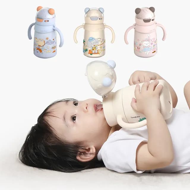 【Robou】新款兒童保溫杯 316食品級不銹鋼 嬰兒寶寶吸管杯 兒童戶外水壺 學飲杯 交換禮物(附便攜背帶)