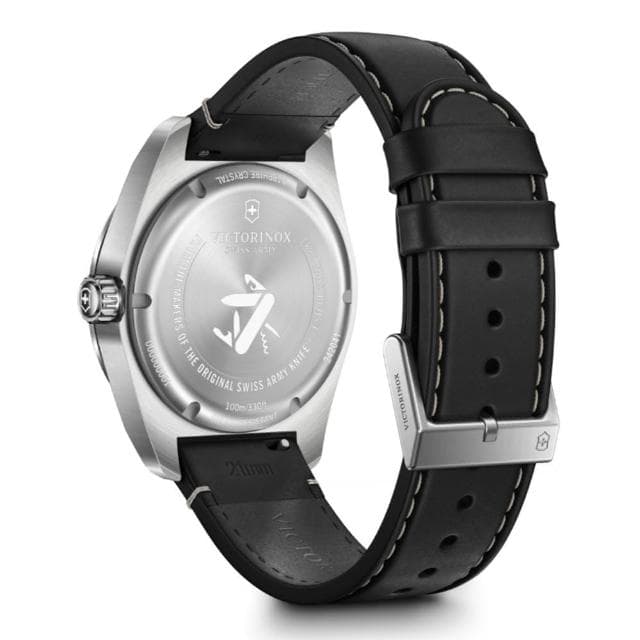【VICTORINOX 瑞士維氏】Swiss Army 啞光 浮雕數字 石英錶 男錶 送禮 禮物推薦(VISA-242041)