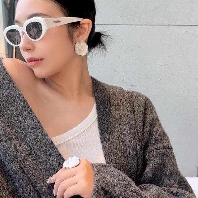 【LEEHER】女生/飾品/女生耳環/戒指/禮物/耳釘/可調節戒指/高級感/氣質耳環/閨蜜戒指/質感耳環/小紅書