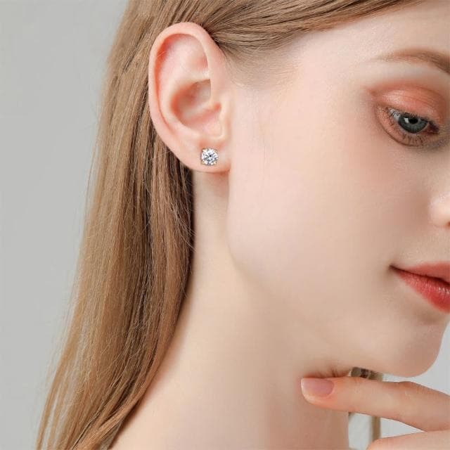 【LEESA】S925銀\耳飾\耳針\小香風耳環\氣質耳環\情人節禮物\飾品\耳環\女生耳環\莫桑石\純銀耳環\鋯石