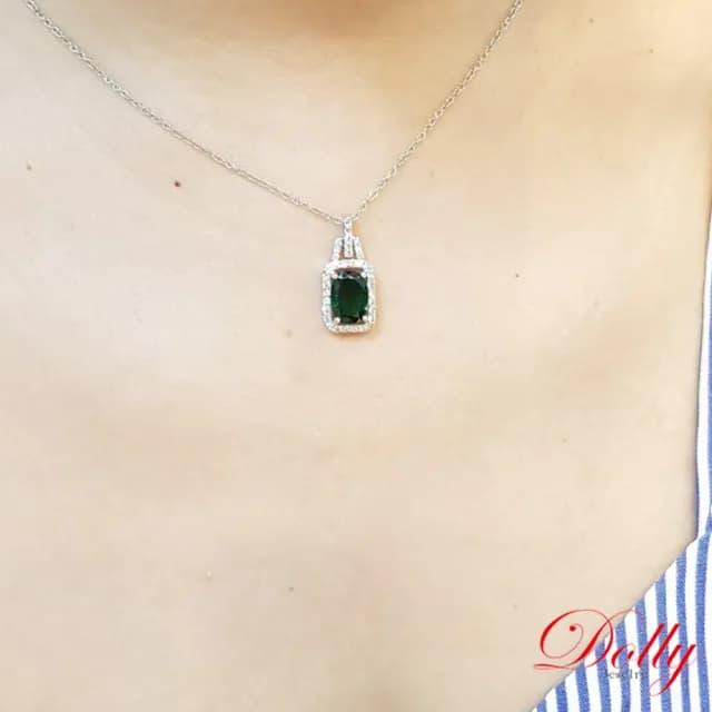 【DOLLY】情人節禮物 1克拉 天然沙佛萊石18K金鑽石項鍊(母親節 長輩送禮 交換禮物首選)