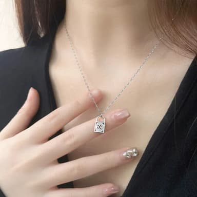 【MoonDy】飾品 項鍊 純銀項鍊 女生項鍊 鎖骨鏈 項鍊女 輕奢 百搭 高級感 銀飾 銀項鍊 氣質項鍊