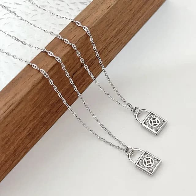 【MoonDy】飾品 項鍊 純銀項鍊 女生項鍊 鎖骨鏈 項鍊女 輕奢 百搭 高級感 銀飾 銀項鍊 氣質項鍊