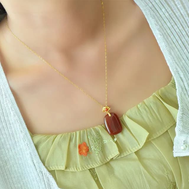 【MoonDy】項鍊 飾品 新中式 本命年 紅瑪瑙項鍊 吊墜 純銀項鍊 玉石 玉珮 開運項鍊 保平安 新中