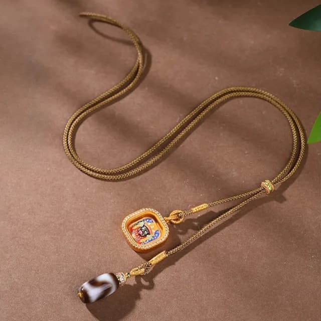 【LEESA】情人節禮物 手繪吊墜\扎基拉姆\唐卡飾品\避邪吊墜\女生項鍊\女財神\招財納福\項鍊\吊墜\毛衣鏈\藏
