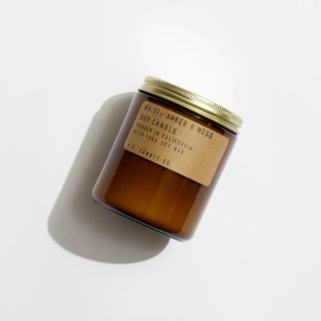 【P.F. CANDLE CO.】美國經典手工香氛蠟燭7.2oz－琥珀苔蘚(No. 11 AMBER & MOSS / 204g)