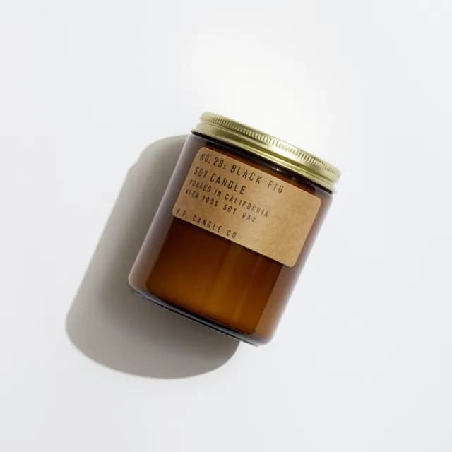 【P.F. CANDLE CO.】美國經典手工香氛蠟燭7.2oz－黑色無花果(No. 28 BLACK FIG / 204g)