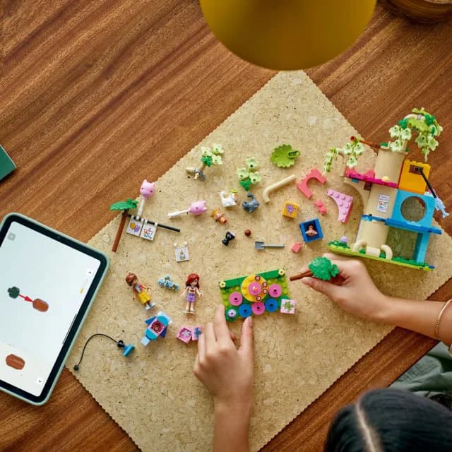 【LEGO 樂高】Friends 42666 貓咪生日派對和樹屋(動物 居家擺設 積木 兒童玩具)