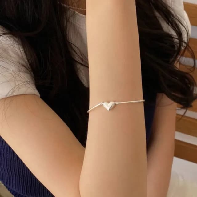 【簡單愛】S925純銀彎管愛心手鍊(手串 手鐲 手繩 手飾 飾品 手環 鑲鑽 首飾 情人節 送禮物)