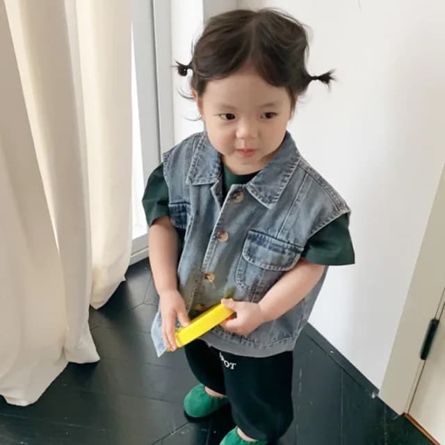 【橘魔法】經典翻領仿舊牛仔背心(馬甲 背心 中性款 大童 男童 女童 童裝)