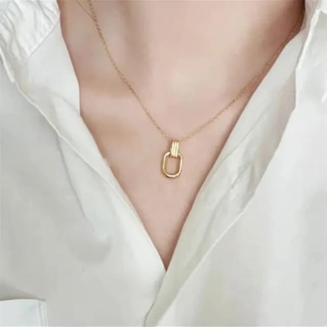 【Penny珮妮】999黃金環環相扣吊墜項鍊(母親節禮物 交換禮物 送女友 生日禮物 情人節 尾牙 新年禮物 結婚)