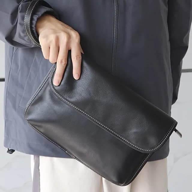 【MoonDy】父親節禮物 頭層牛皮 男生包包 日系包包 斜背包 橫款包 植鞣皮 郵差包 包包男 大容量 通勤包 真