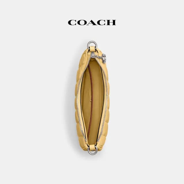 【COACH】蔻馳官方直營 PILLOW絎縫MIRA單肩手袋-LH/乾草色(CP148)