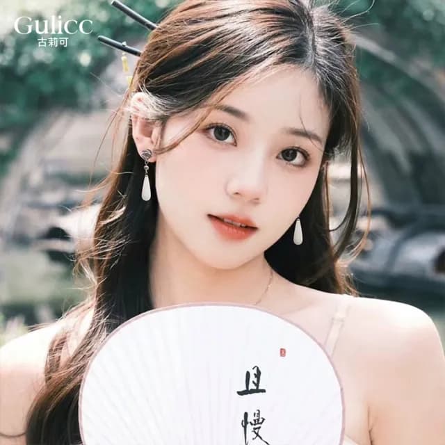 【Golicc】中式銀扇 白色水滴 耳墜(七夕 情人節 生日 飾品 耳釘 耳飾 耳墜 禮物)