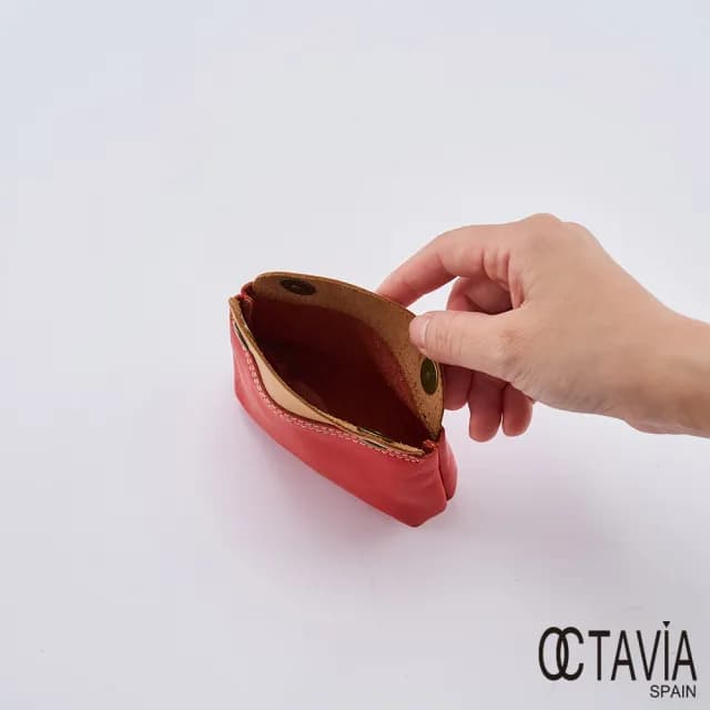 【OCTAVIA 8】OCTAVIA 8 真皮- 小可愛 雙色牛皮多用途壓扣零錢包