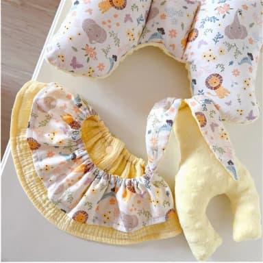 【Lianne baby】滿月禮物 台灣製韓國布獅子大象圍兜彌月禮盒(滿月禮盒 嬰兒禮盒 新生兒禮盒)