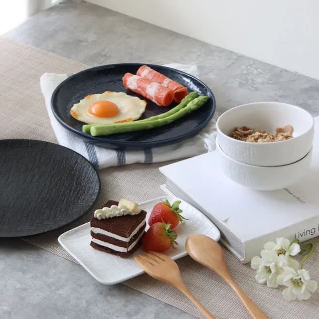 【Just Home】北歐織紋陶瓷碗盤餐具5件組-兩色可選(可微波 碗 飯碗 碗盤 餐盤 湯盤 送禮)
