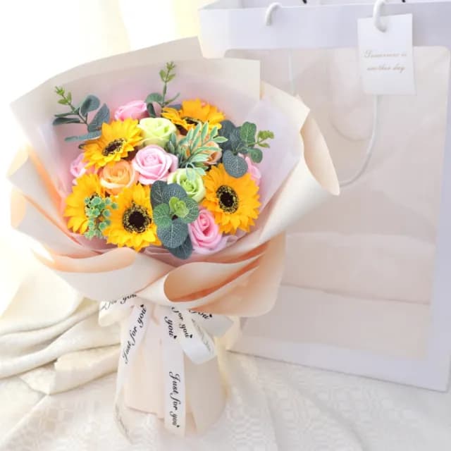 【大花束】向日葵玫瑰香皂花 玫瑰花束 向日葵 太陽花(情人節 生日禮物 送女孩 畢業花束 交換禮物 教師節)