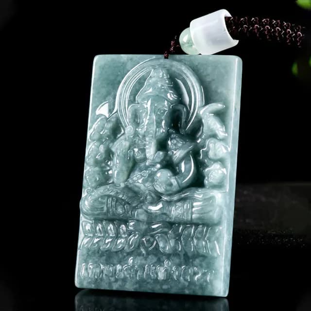【KT DADA】象神 佛牌 招財納福 保平安 男女同款 生日禮物 玉墜 翡翠 飾品 吊墜 吊飾 玉石項鍊 玉珮 飾