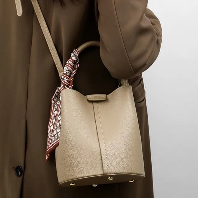 【KT DADA】真皮包包 手提包 牛皮小包 水桶包 包包 側背包 高級感 女生包包 箱包 生日禮  