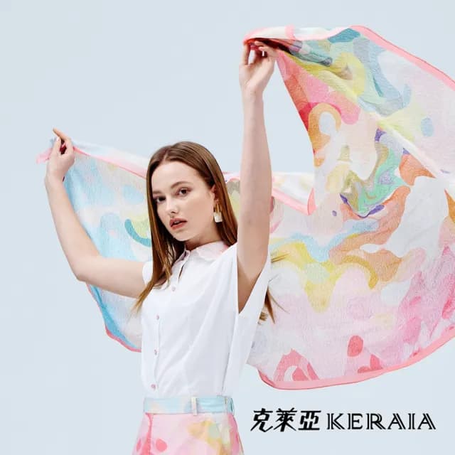 【KERAIA 克萊亞】沁涼柔感粉紅彩繪絲棉長絲巾