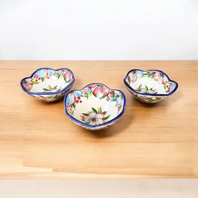【Royal Duke】波蘭風手繪陶瓷梅花蘸料碟★三入組(入厝禮 交換禮物 餐具 餐盤 點心盤 花草藝術風 手工)
