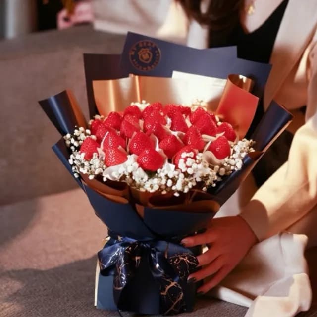 【My Dear草莓花束】璀璨巴黎大型草莓花束(水果花束/情人節/告白/生日禮物/超人氣花束/草莓)