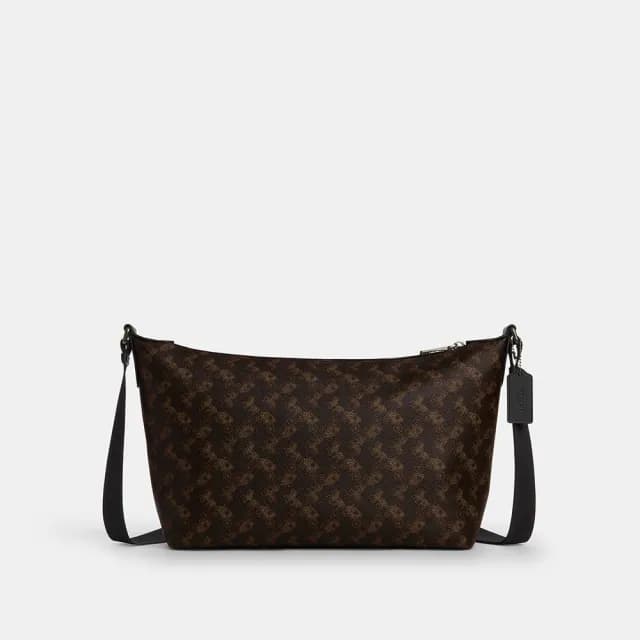 【COACH】蔻馳官方直營 FINN經典Logo馬車圖案斜背手袋 斜背包 側背包 斜挎包-Qb/松露色 混合色(CBX15)