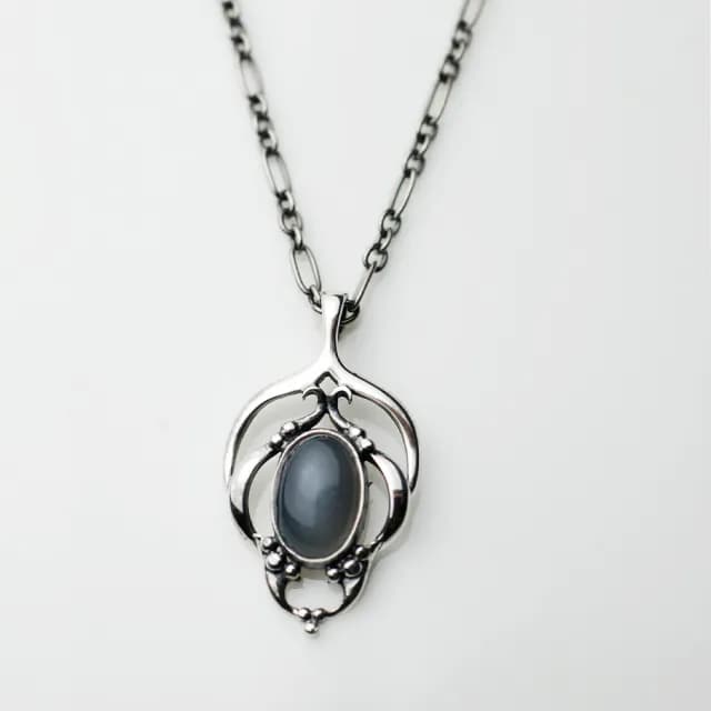 【Georg Jensen 喬治傑生】2016年度灰月石項鍊