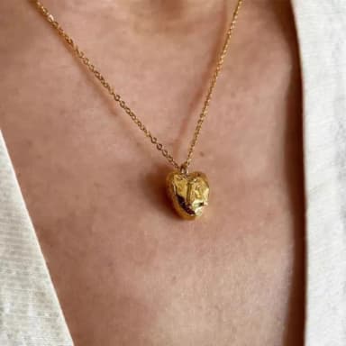 【MoonDy】飾品 項鍊 女生項鍊 愛心項鍊 金色項鍊 禮物 韓版項鍊 ins風 鎖骨鍊 氣質 穿搭配件 百搭 高級感