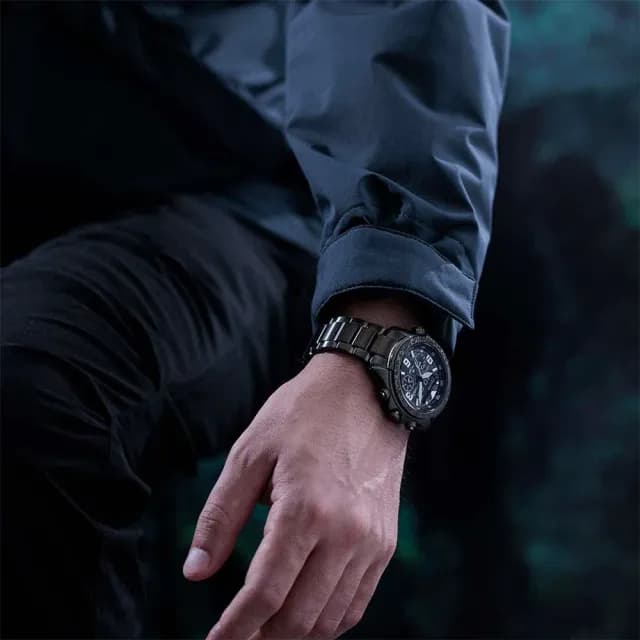 【CITIZEN 星辰】Promaster 35週年限量 陸 叢林迷彩光動能液晶顯示手錶 七夕 情人節禮物(JV1008-63E)