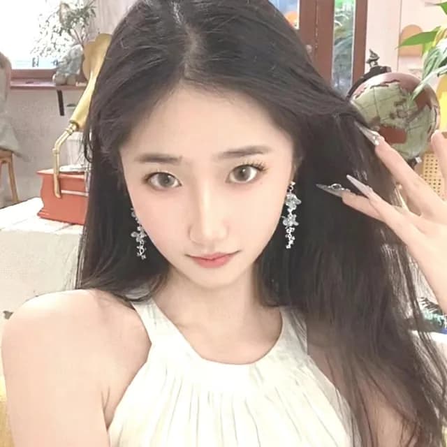 【穿搭配件】藍冰晶波西米亞花朵流蘇耳飾(方圓臉 小臉耳環 耳針 耳釘 垂墜 度假風)