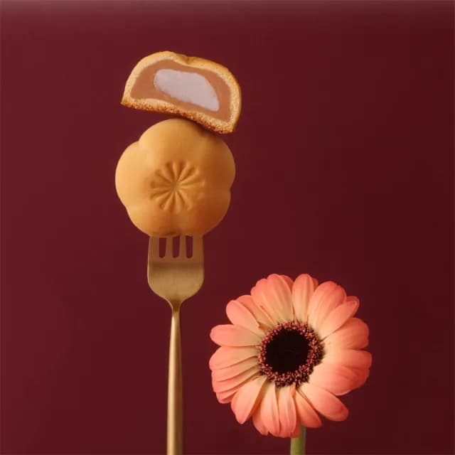 【金格食品】中秋限定沐月禮盒B款5入組(桃山月餅/芋頭麻糬燒/布列塔尼酥餅)