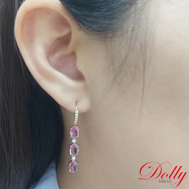 【DOLLY】18K金 天然艷彩粉色藍寶石玫瑰金鑽石耳環(母親節 長輩送禮 交換禮物首選)