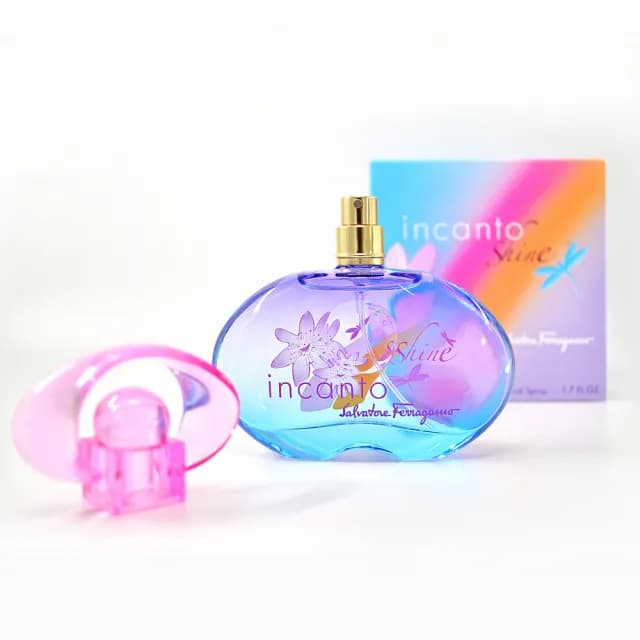 【Salvatore Ferragamo】閃耀光彩女性淡香水 50ml(平行輸入)