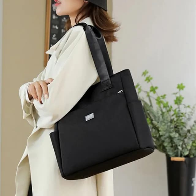 【Janyo】日系大容量時尚單肩包 休閒百搭側背包 上班通勤包 交換禮物(托特包/手提包/女包)