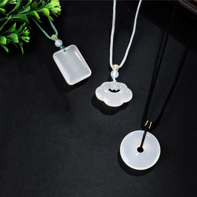 【Penny珮妮】白月光玉髓吊墜項鍊3款可選(母親節 送女友 情人節 生日 交換禮物 尾牙 新年 結婚)