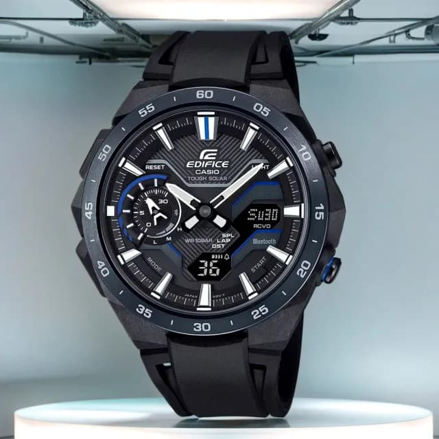 【CASIO 卡西歐】EDIFICE 方程式賽車 碳纖維藍芽手錶 新年 禮物 推薦(ECB-2200PB-1A)