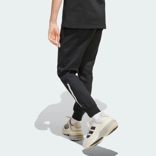 【adidas 愛迪達】Z.N.E. 運動長褲 童裝 JD0006
