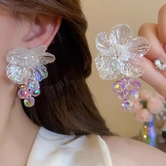 【花姑娘】水晶珍珠流蘇耳環1對(清新 精緻 新娘 造型耳環 時尚 鑲鑽 氣質 耳飾 耳針 耳釘 首飾)