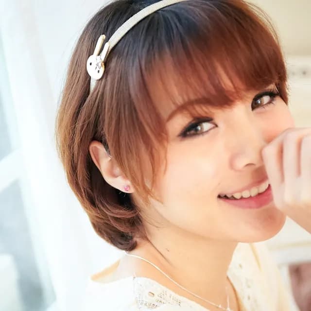 【維克維娜】糖果潮流。透明系桃紅色圓鑽耳環。925純銀耳環