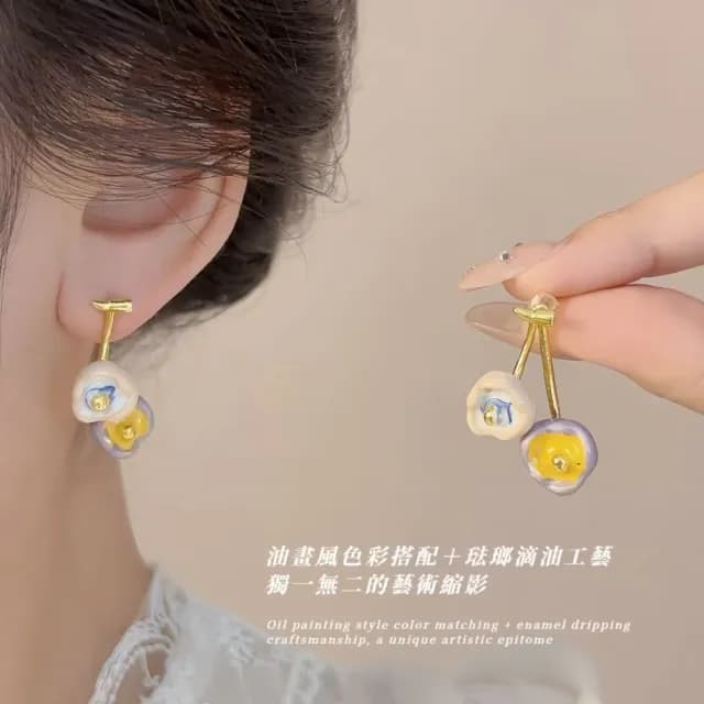 【小眾配件】油畫風法琅滴油耳環1對(多巴胺 彩色 花朵 耳飾 耳釘 耳扣 耳墜 飾品 耳朵)