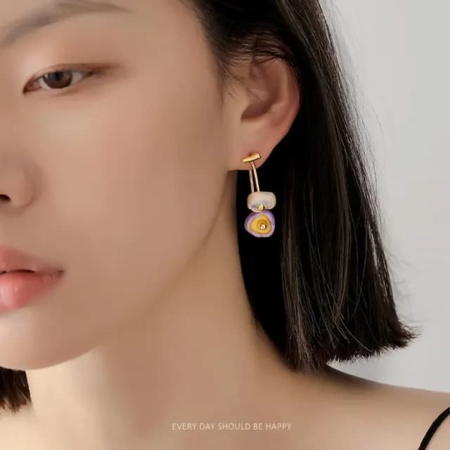 【小眾配件】油畫風法琅滴油耳環1對(多巴胺 彩色 花朵 耳飾 耳釘 耳扣 耳墜 飾品 耳朵)