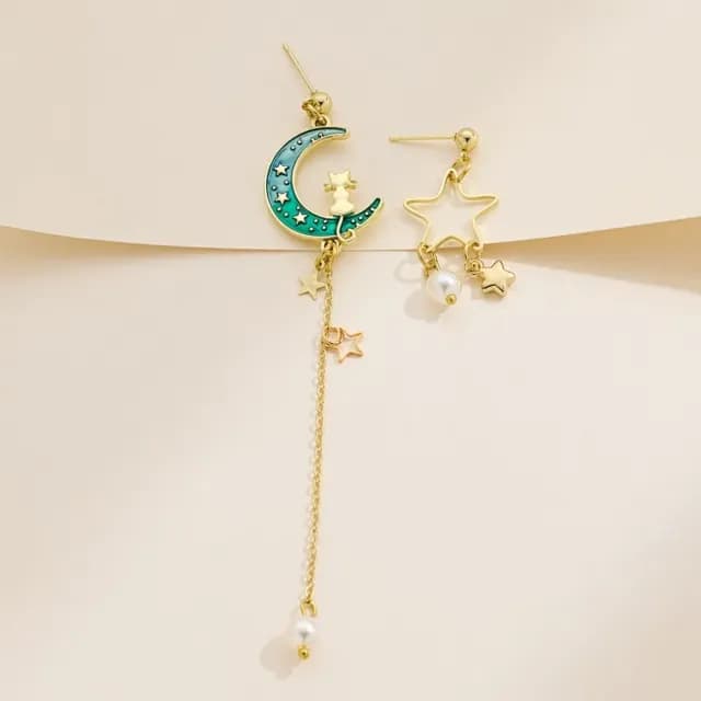 【唯美夢幻】不對稱星月耳環1對(月亮 貓咪 簡約 耳飾 耳墜 飾品 耳針 耳釘 首飾 配件 禮物)